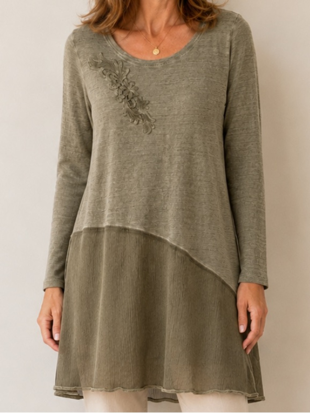 Soft Surroundings Tunic Top Medium lagenlook asymmetrical embroidery Esperanza